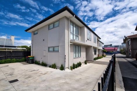 Photo of property in 3/288 Barbadoes Street, Christchurch Central, Christchurch, 8011