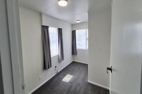 Photo of property in 3 Bruce Place, Highbury, Palmerston North, 4412