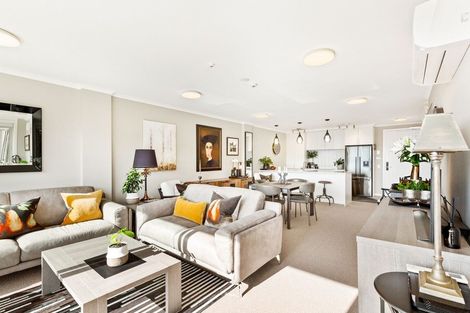 Photo of property in 186 Landmark Terrace, Orewa, 0931