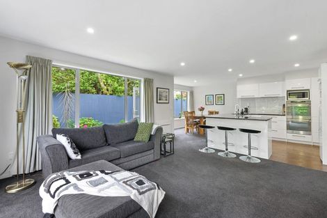 Photo of property in 12 Beatrice Place, Avonhead, Christchurch, 8042