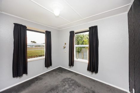 Photo of property in 45/45b Avenue Road, Foxton, 4814