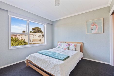 Photo of property in 11b Hine Street, New Plymouth, 4310