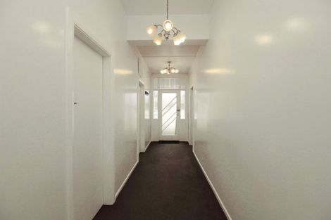 Photo of property in 3 Central Terrace, Alicetown, Lower Hutt, 5010