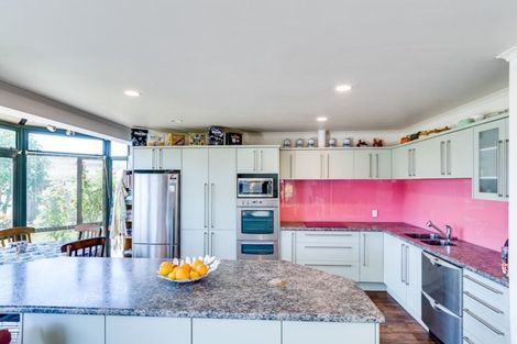 Photo of property in 10 Knightsbridge Place, Taradale, Napier, 4112