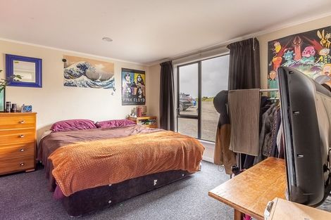 Photo of property in 323 Mazengarb Road, Paraparaumu, 5032