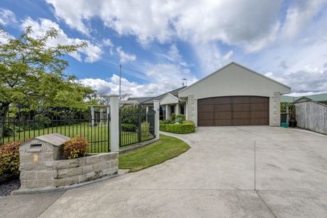 Photo of property in 7 Gimblett Court, Levin, 5510