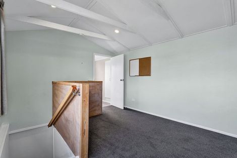 Photo of property in 57 Queens Road, Glen Avon, New Plymouth, 4312