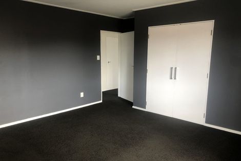 Photo of property in 3/175 Queens Drive, Lyall Bay, Wellington, 6022