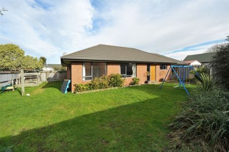 Photo of property in 40a Lambeth Crescent, Redwood, Christchurch, 8051