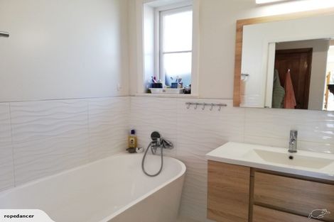Photo of property in 15 Godley Street, Waterloo, Lower Hutt, 5011