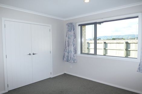 Photo of property in 94 Mazengarb Road, Paraparaumu Beach, Paraparaumu, 5032