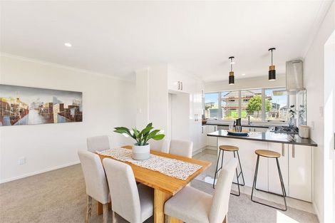 Photo of property in 27 Matata Drive, Takanini, 2112