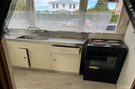 Photo of property in 6-6a Timaru Road, Waimate, 7924
