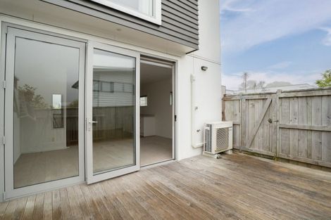 Photo of property in 13/32u Dr Taylor Terrace, Johnsonville, Wellington, 6037