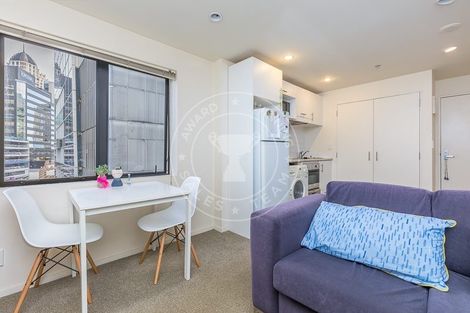 Photo of property in 23 Emily Place, Bellevue, Tauranga, 3110