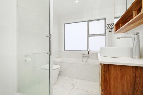 Photo of property in 4 Homebush Road, Khandallah, Wellington, 6035