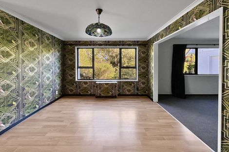 Photo of property in 1 Iwiroa Terrace, Durie Hill, Whanganui, 4500