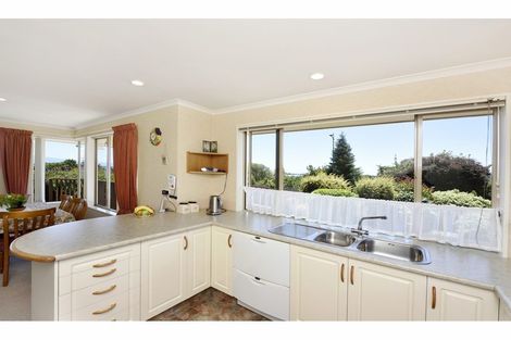 Photo of property in 6 Highfield Grove, Richmond, 7020