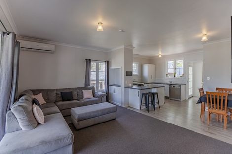 Photo of property in 20 Rose Street, Waipawa, 4210