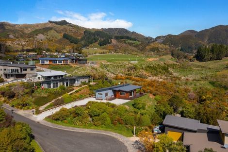 Photo of property in 19 Sandridge Terrace, Pohara, Takaka, 7183