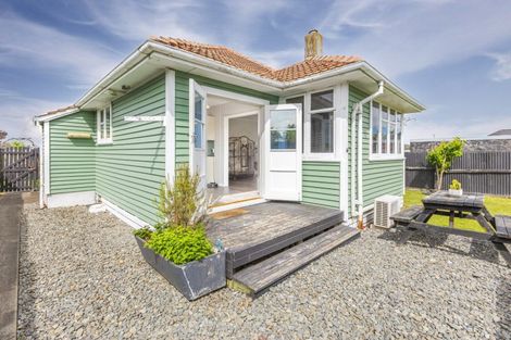 Photo of property in 2 Mccarthy Terrace, Waipukurau, 4200