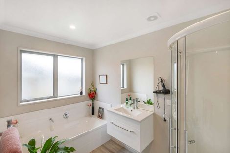 Photo of property in 37 Navy Loop, Rolleston, 7614