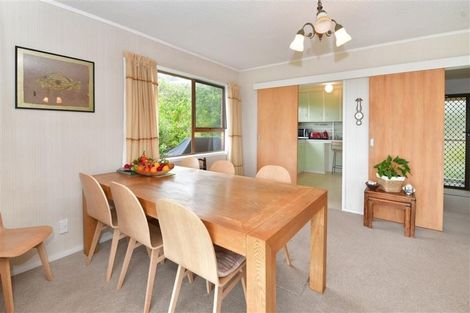 Photo of property in 4 Lea Place, Stanmore Bay, Whangaparaoa, 0932