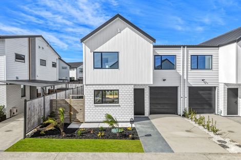 Photo of property in 12 Ocean Breeze Avenue, Hobsonville, Auckland, 0616
