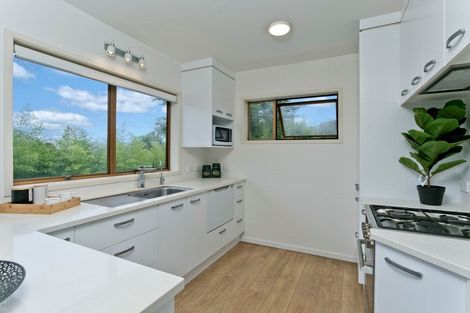 Photo of property in 7 Lynden Avenue, Hillcrest, Auckland, 0627