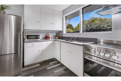 Photo of property in 6 Jade Place, Parklands, Christchurch, 8083