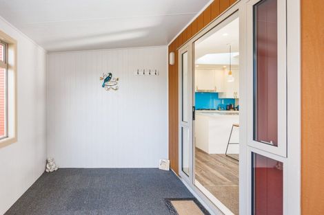 Photo of property in 3 Forbes Road, Foxton Beach, Foxton, 4815