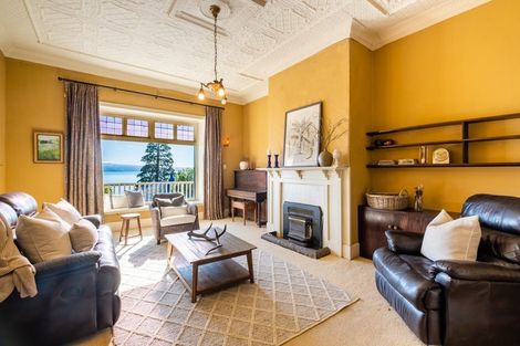 Photo of property in 33 Seapoint Road, Bluff Hill, Napier, 4110