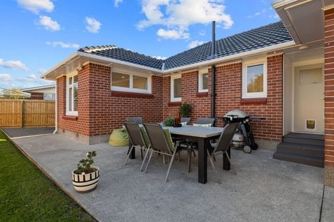 Photo of property in 37 Balrudry Street, Avonhead, Christchurch, 8042
