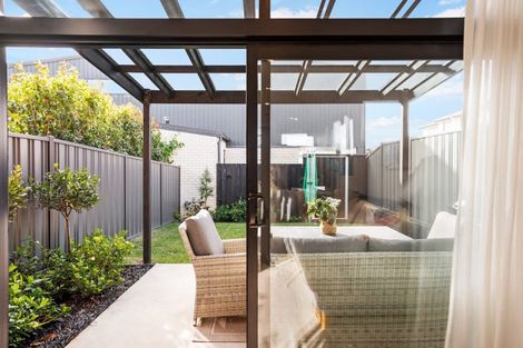 Photo of property in 1 Horomia Road, Karaka, Papakura, 2113