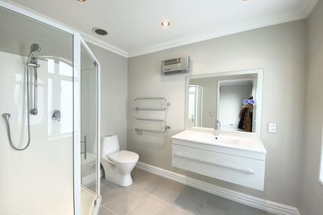 Photo of property in 17a Peverel Street, Riccarton, Christchurch, 8011