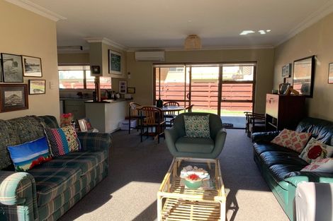 Photo of property in 35b Tay Street, Mount Maunganui, 3116
