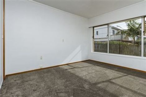 Photo of property in 3/104 Nile Road, Milford, Auckland, 0620