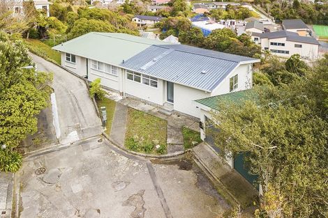 Photo of property in 14f2 Astor Street, Karori, Wellington, 6012