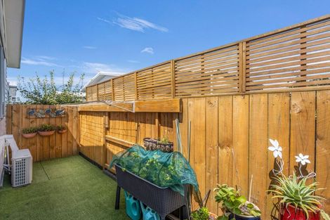 Photo of property in 304/11 Kamahi Crescent, Papamoa Beach, Papamoa, 3118