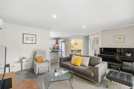 Photo of property in 14 Caroline Way, Northwood, Christchurch, 8051