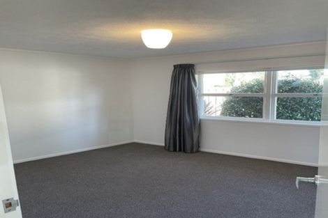 Photo of property in 1/8 Waikaremoana Place, Pakuranga Heights, Auckland, 2010