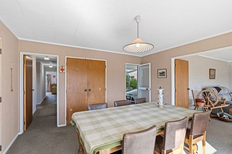 Photo of property in 10 Aitchison Place, Levin, 5510