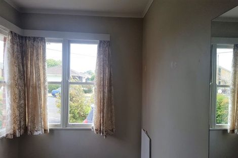 Photo of property in 39 Birdwood Avenue, Papatoetoe, Auckland, 2025