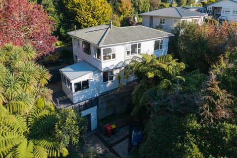 Photo of property in 10 Court Road, Tawa, Wellington, 5028