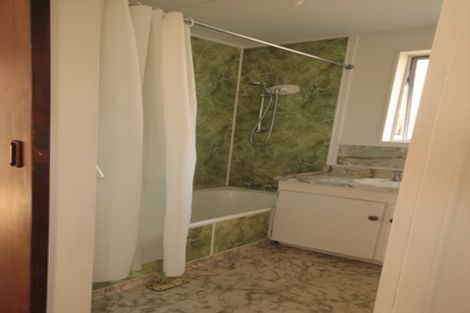 Photo of property in 2 Montgomery Street, Waipukurau, 4200