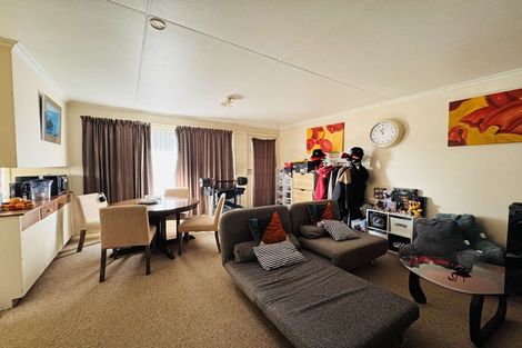 Photo of property in 270 Park Road, Hokowhitu, Palmerston North, 4410