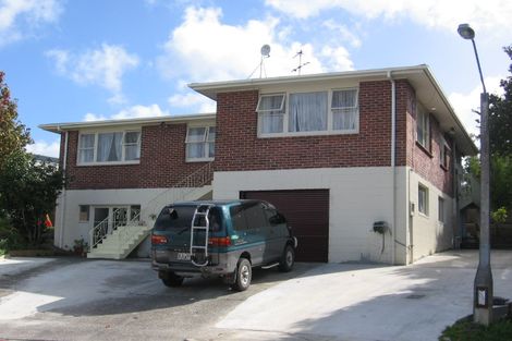 Photo of property in 42 Meilland Place, Glen Eden, Auckland, 0602