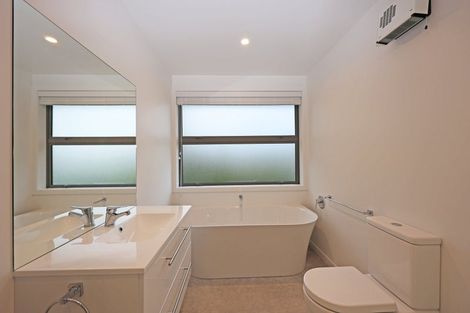Photo of property in 60 Derwent Street, Oamaru North, Oamaru, 9400