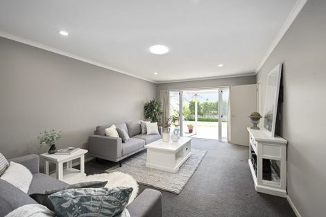Photo of property in 55 Regent Drive, Paraparaumu Beach, Paraparaumu, 5032