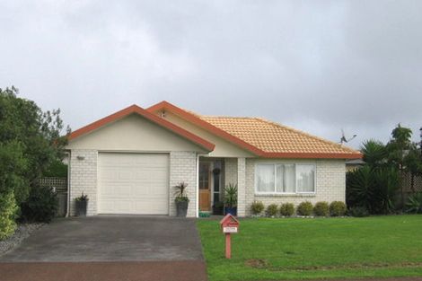 Photo of property in 3 Martin Jugum Lane, Ranui, Auckland, 0612
